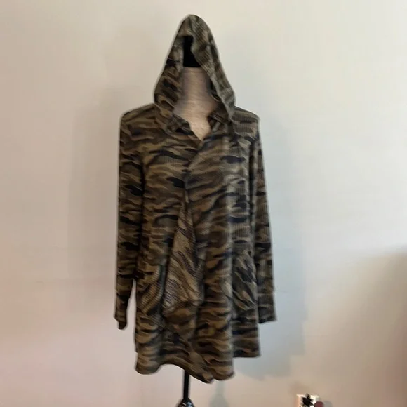 Retrology Womens Camouflage Long Sleeve Hoodie Soft Knit Cardigan Shrug XL. - Picture 1 of 9
